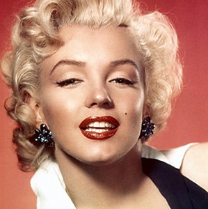 Marilyn Monroe (aka) Mariliyn Monroe