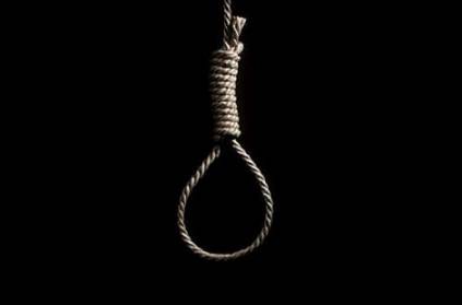 Minor girl found hanging to death inside police station in Delhi