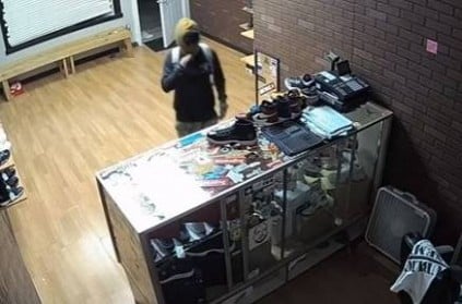 Bizarre - Burglar Breaks Into Store, Steals only right-foot shoes
