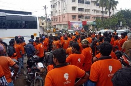 Swiggy Delivery Boys are Strike in Chennai due to salary issue