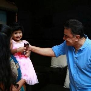Kamal Haasan’s pics with Bigg Boss 3 Sandy and his daughter Lala are going viral