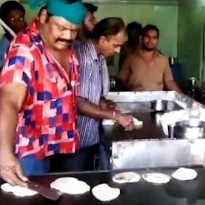 Mansoor Ali Khan becomes Parotta Master amidst election campaign in Natham, Dindigul