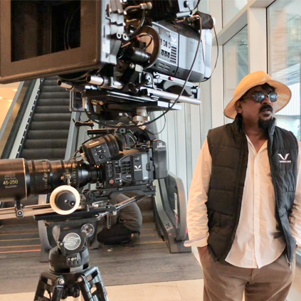 Santosh Sivan posts update on Chekka Chivantha Vaanam