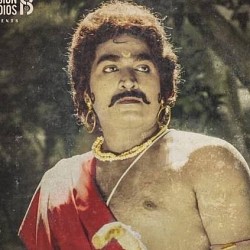 Seethakaathi Trailer Review | Vijay Sethupathi