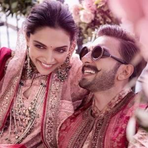 Full Set: Ranveer Singh and Deepika Padukone Wedding Pics!